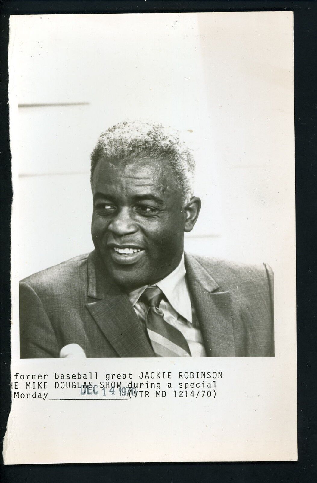 Jackie Robinson guest on The Mike Douglas Show Press Wire Photo Poster painting Brooklyn Dodgers