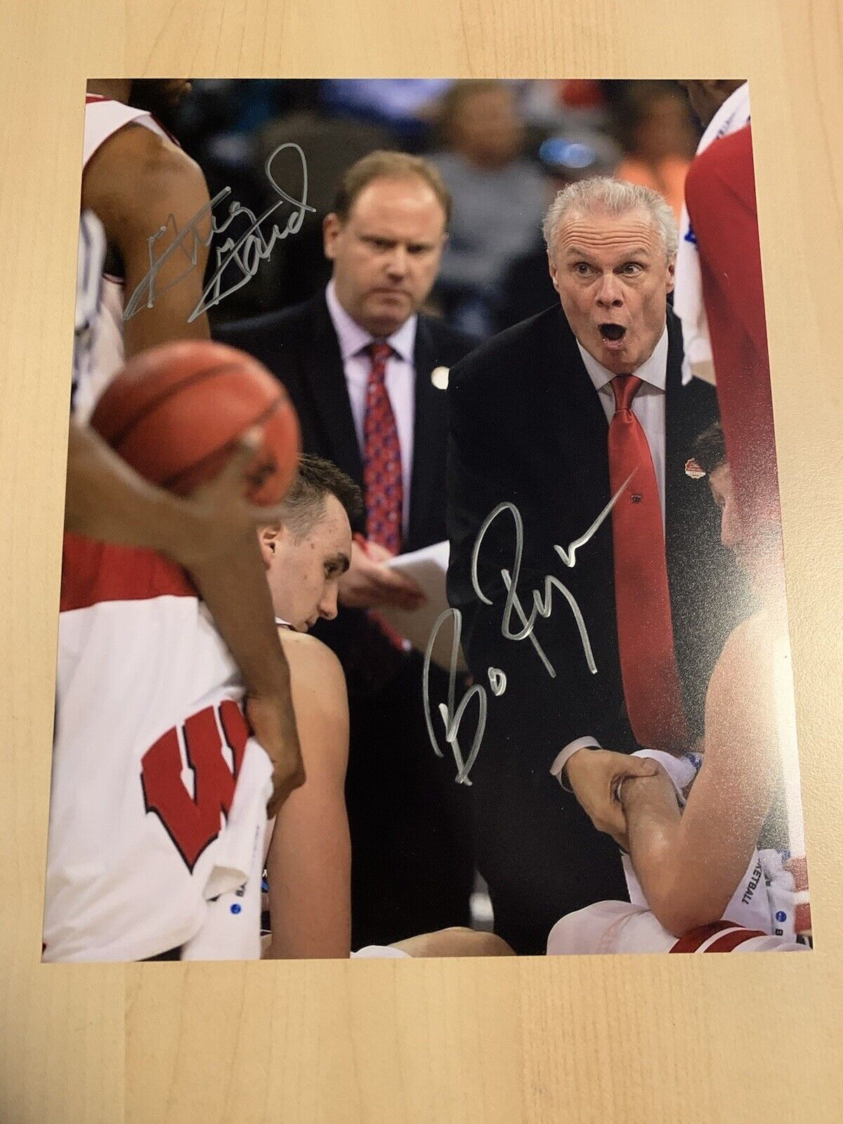 BO RYAN & GREG GARD SIGNED 8x10 Photo Poster painting WISCONSIN BADGERS BASKETBALL AUTOGRAPH COA