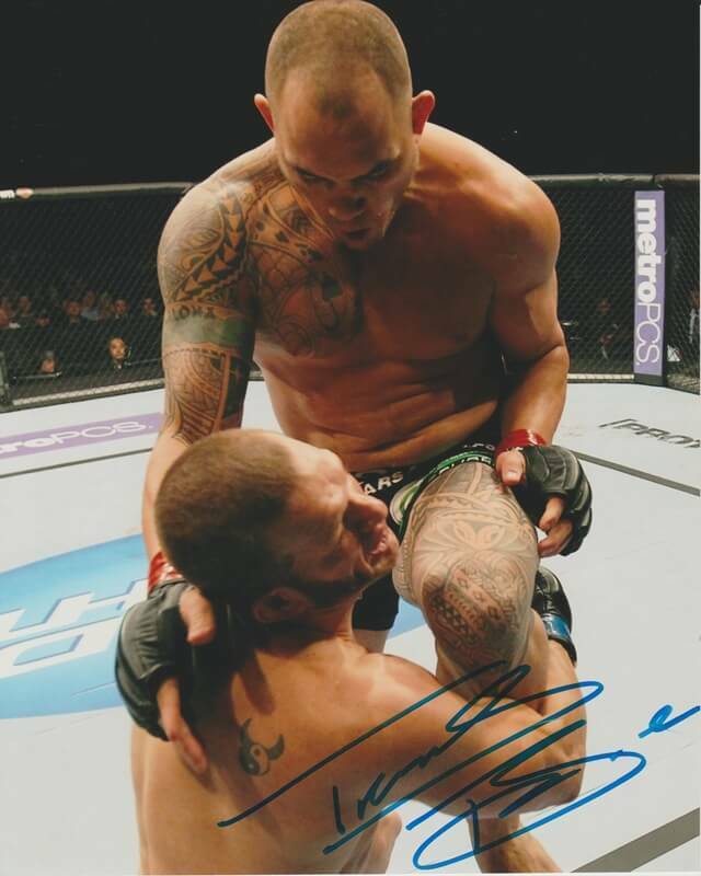 Travis Browne UFC Autographed Signed 8x10 Photo Poster painting Strikeforce CFS COA