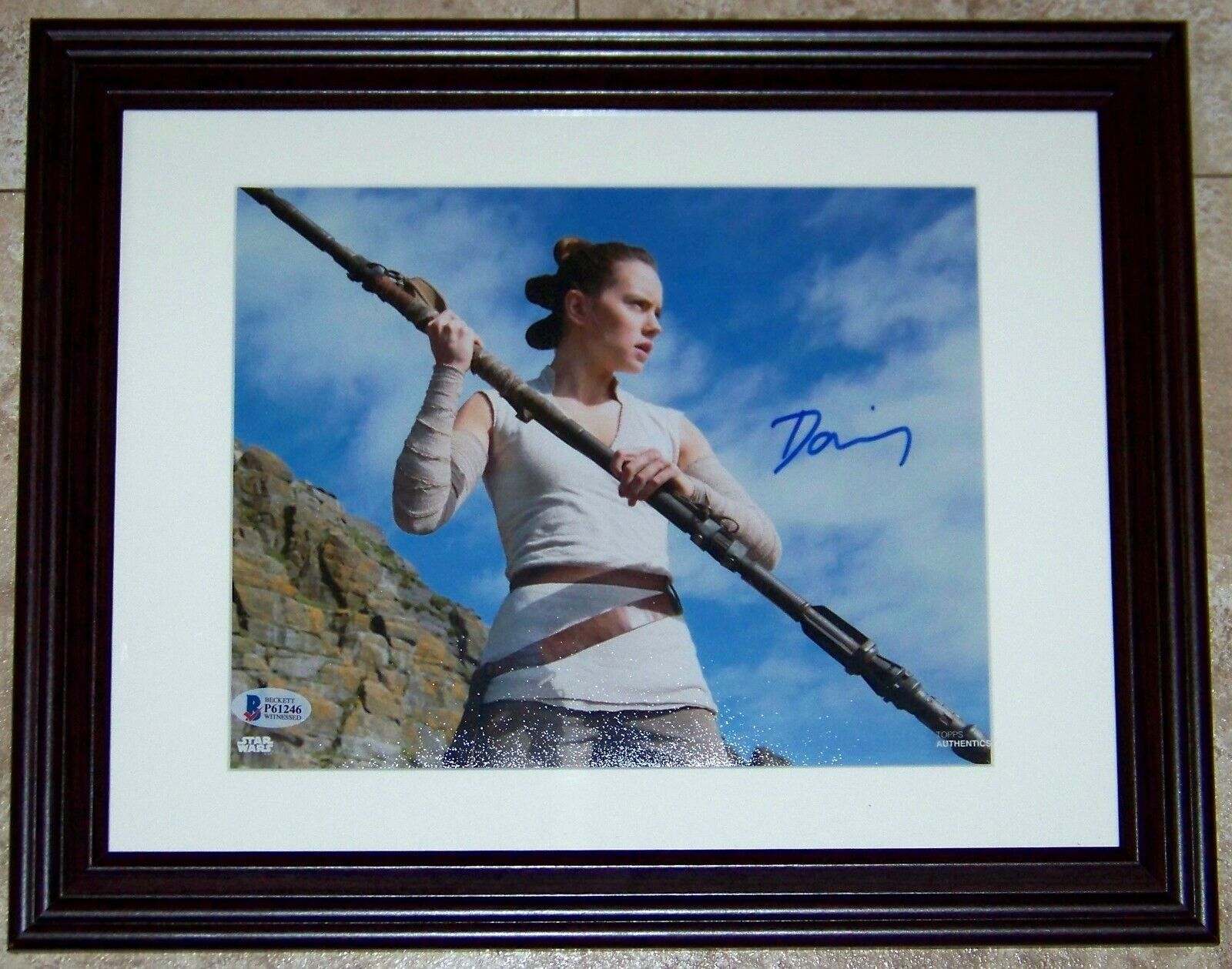 SALE! Daisy Ridley STAR WARS REY Signed 8x10 Photo Poster painting Beckett BAS WITNESSED COA!