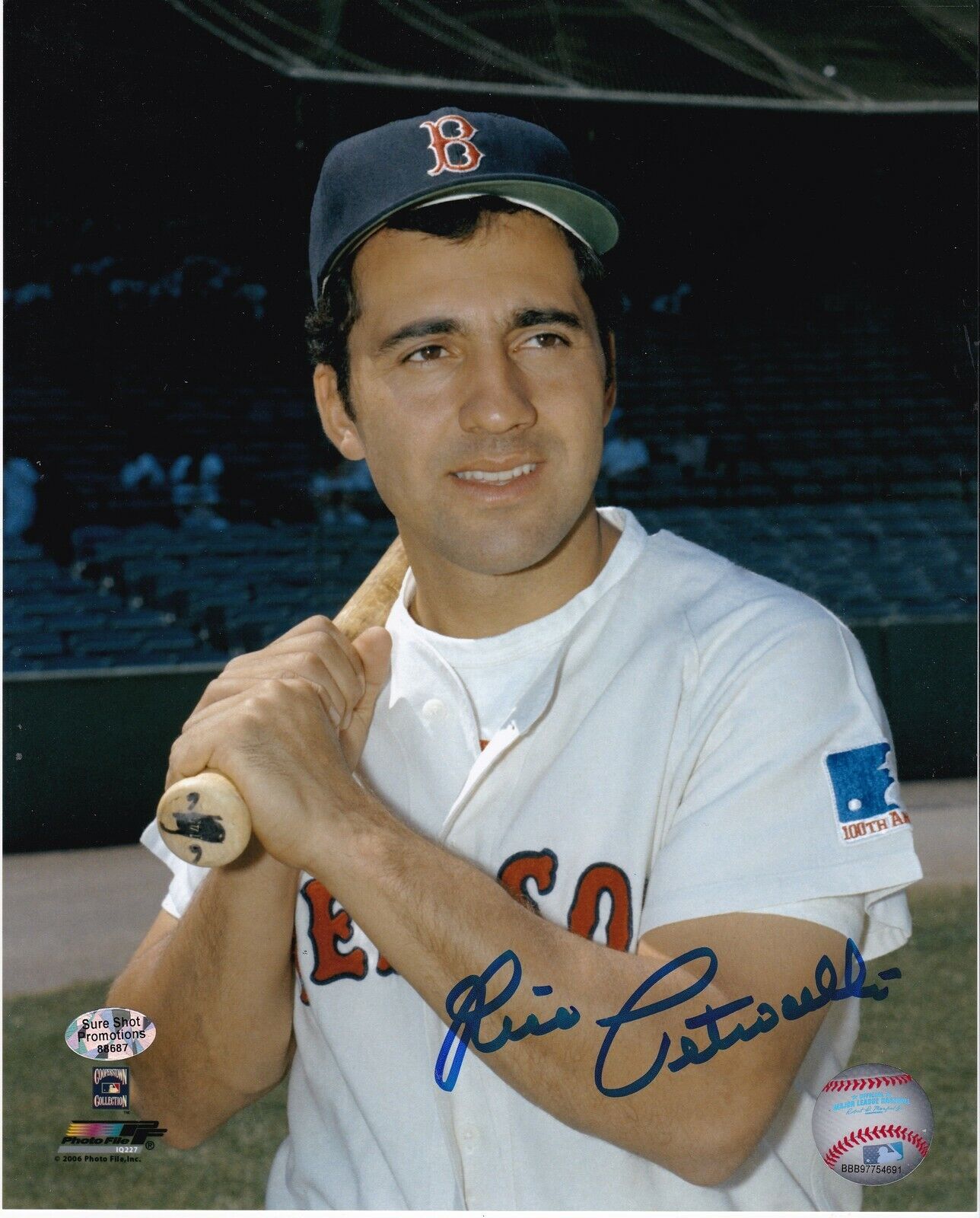 RICO PETROCELLI BOSTON RED SOX ACTION SIGNED 8x10