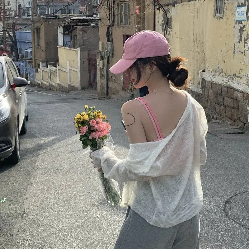 Uveng Uveng Girl Sports Slings Small Vest Women Wear In The Summer Inside The Bottom Of The Chest Design Small Fake Two-Piece Top