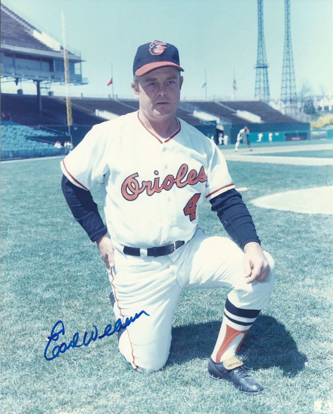 Autographed EARL WEAVER Baltimore Orioles 8x10 Photo Poster painting - COA