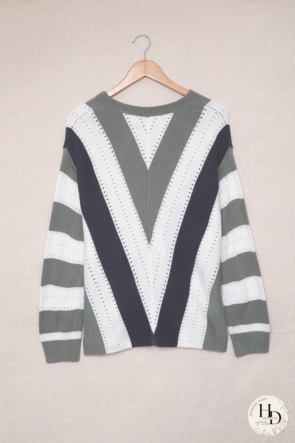 Trendy V-Neck Long Sleeve Top