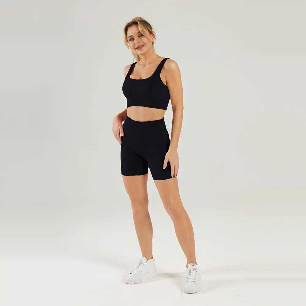 Women's sports bra and leggings set