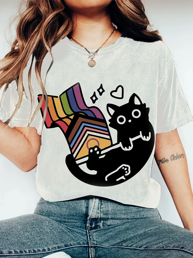 Women's Cute Black Cat Rainbow Flag Print T-Shirt