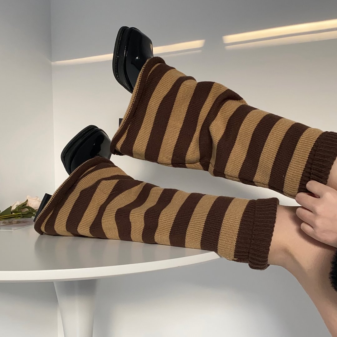 VINTAGE STRIPED FLARED KNIT LEG WARMERS
