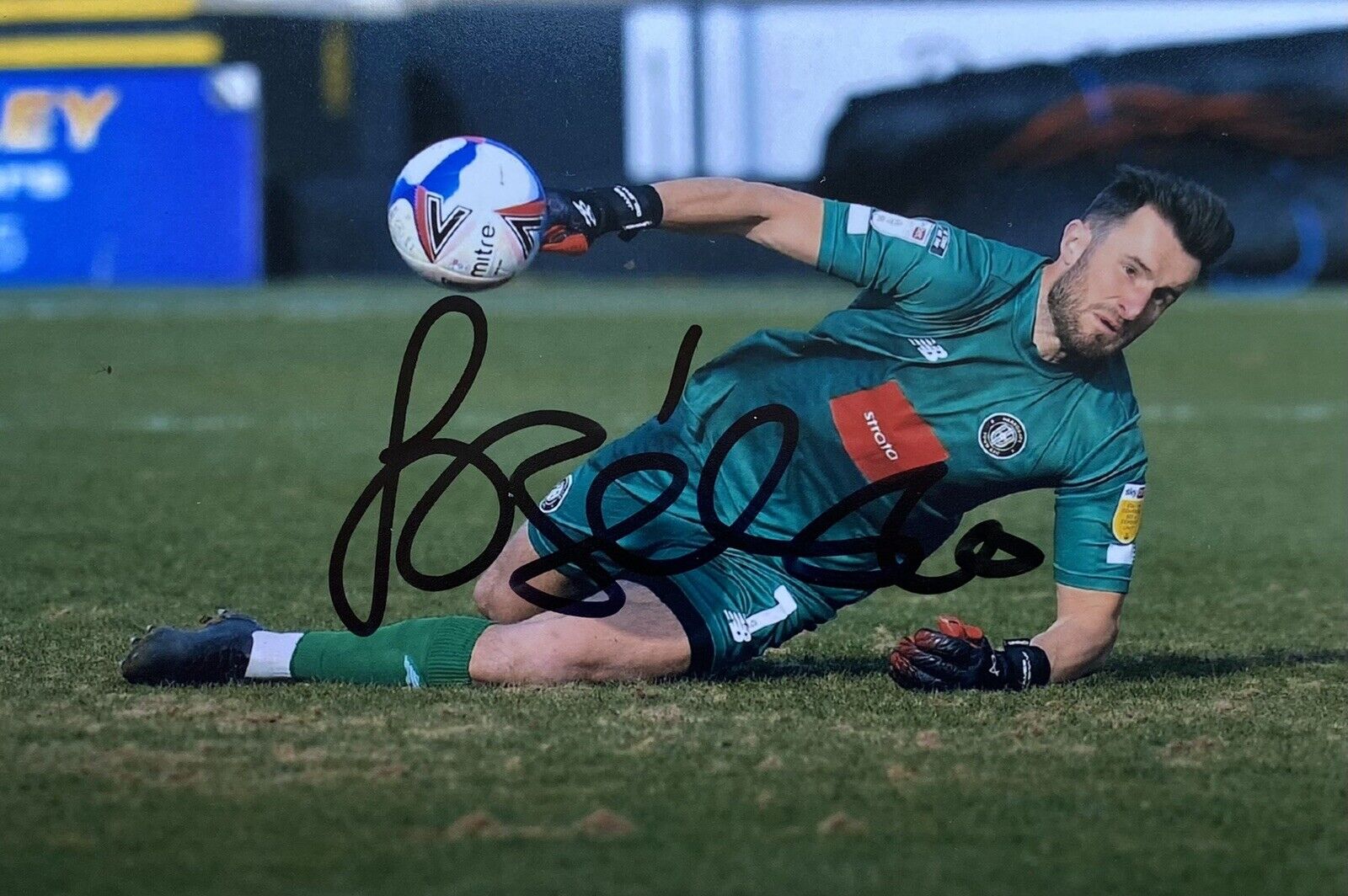 James Belshaw Genuine Hand Signed Harrogate Town 6X4 Photo Poster painting