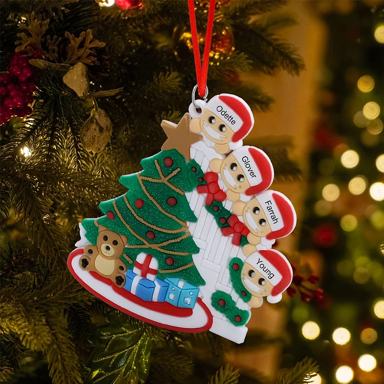 Weihnachtsornament-Personalisiertes 4 Namen Weihnachtsbaum Anhänger aus PVC Ornament