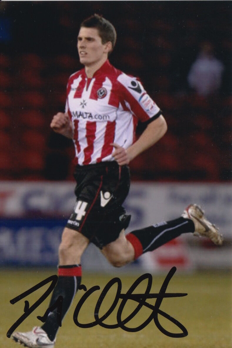 SHEFFIELD UNITED HAND SIGNED DAVID MCALLISTER 6X4 Photo Poster painting 1.