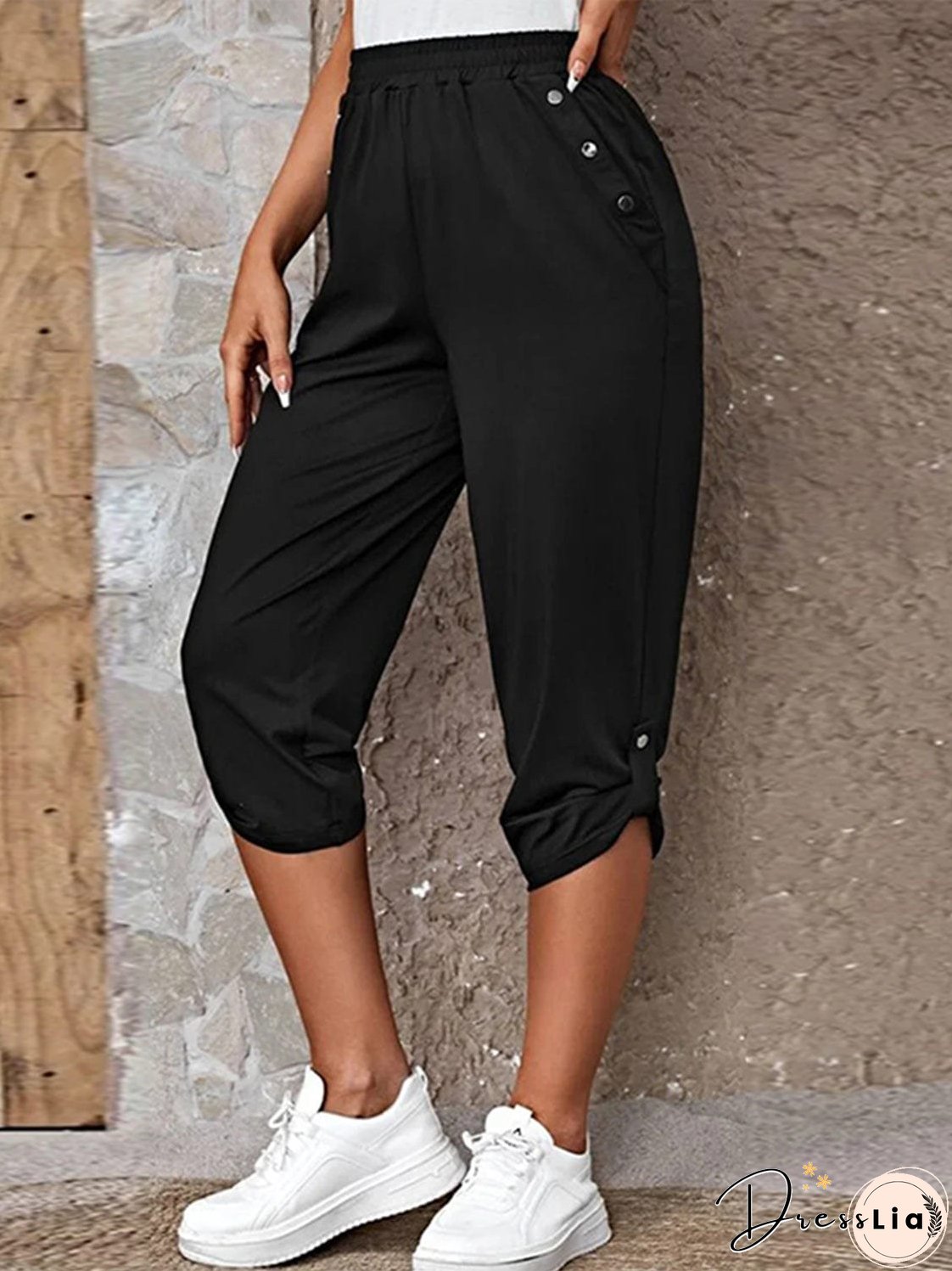 Full Size Roll-Tab Capris Pants