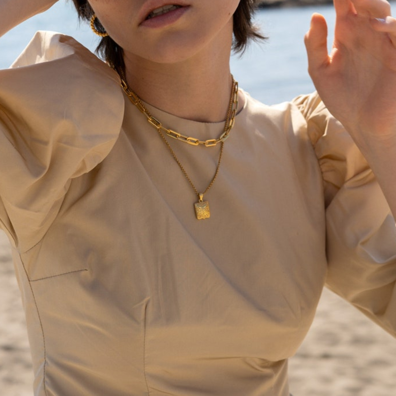 Women's Love Flower Album Pendant Necklace