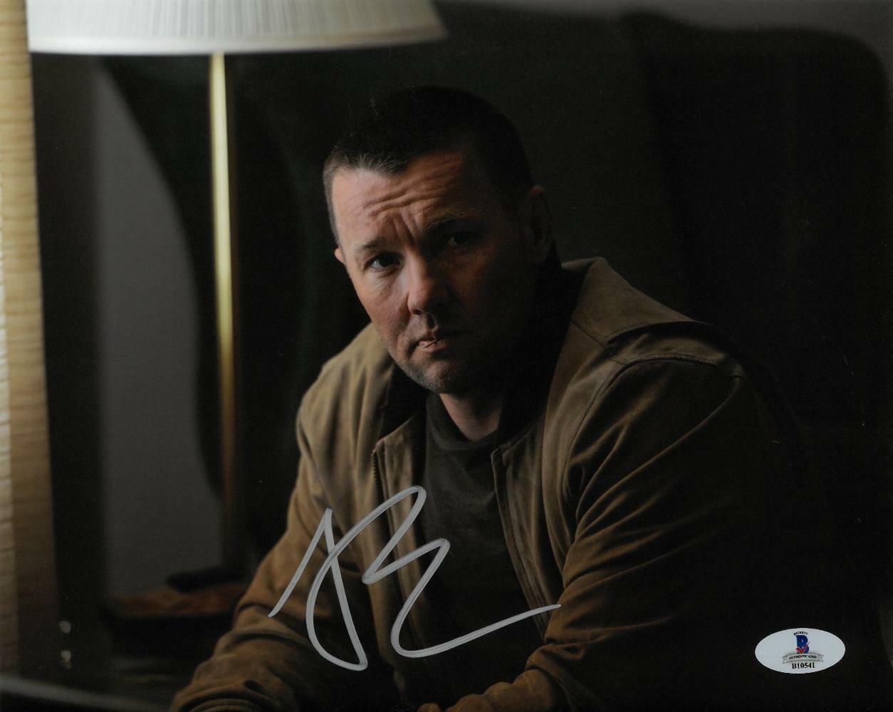 Joel Edgerton Signed Midnight Special Autographed 8x10 Photo Poster painting BECKETT #B10541