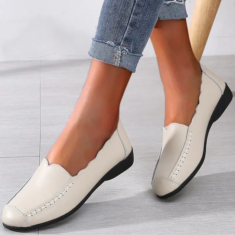 Trendy and comfortable casual shoes
