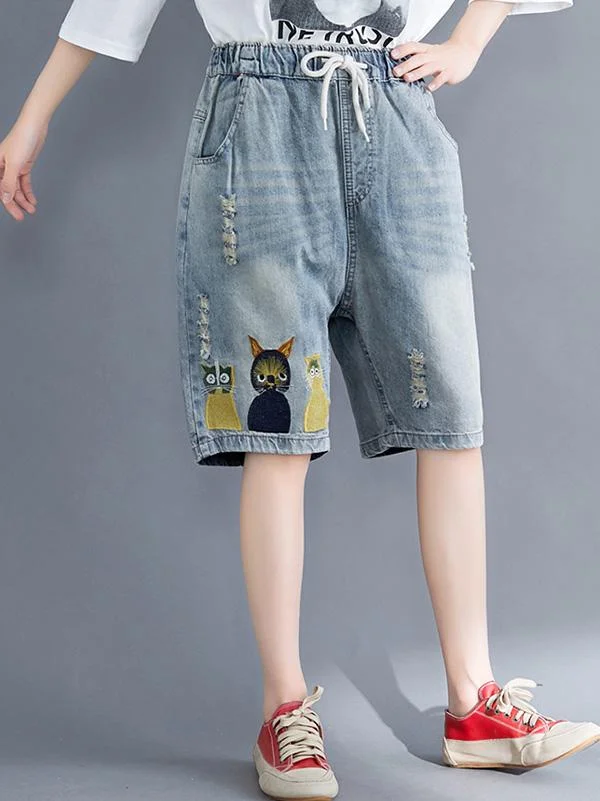Loose Embroidered Casual Jean Shorts
