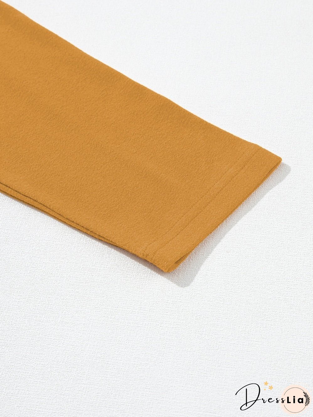 Light Beige French Seam Detail Colorblock Knit Top with Long Sleeves