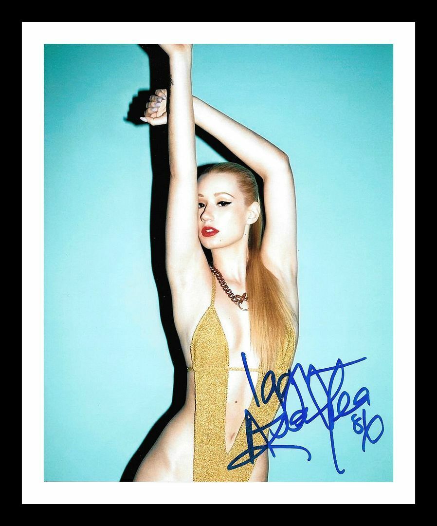 Iggy Azalea Autograph Signed & Framed Photo Poster painting 11