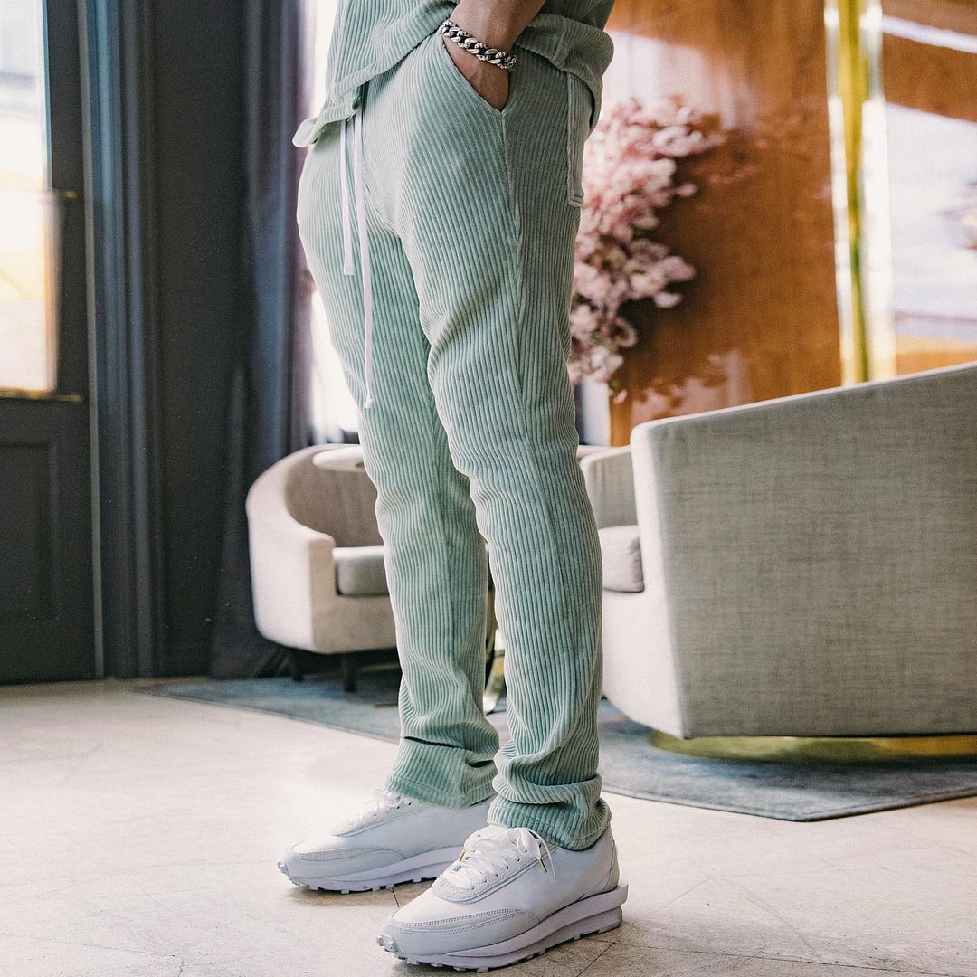 Casual statement street style solid color corduroy trousers