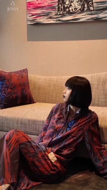 NIGEL NOLAN Hooded Anorak - 8 Recycled Water Bottles - Black