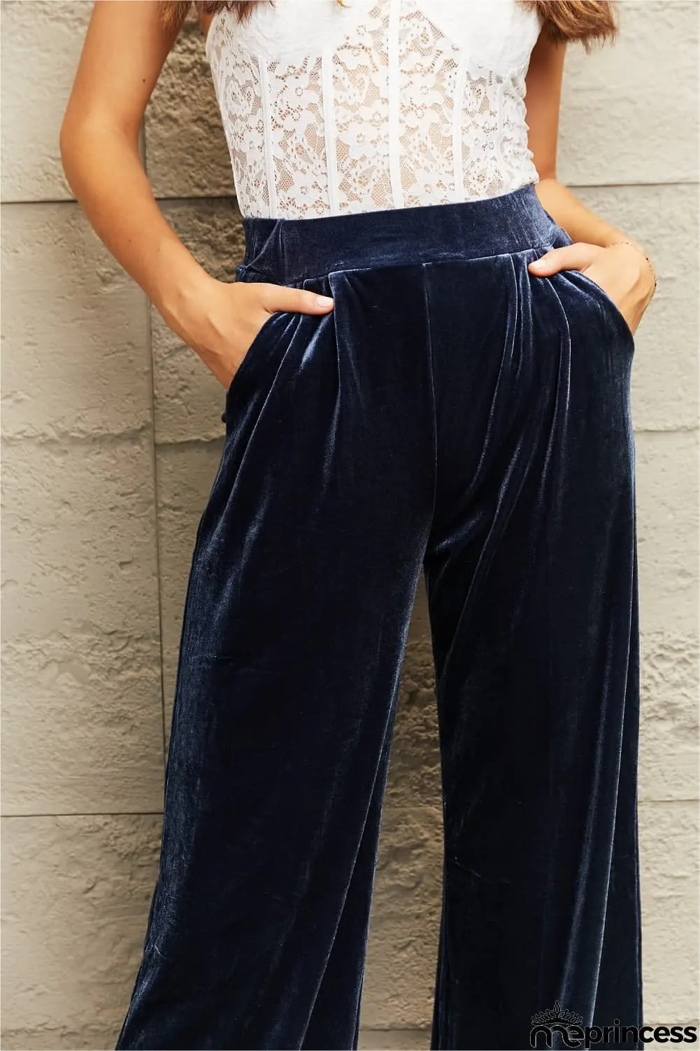 Wide Leg Pants with Pockets