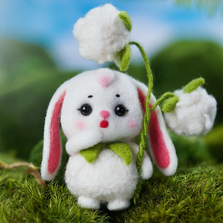 FeltingJoy - Mini Lop Bunny Needle Felting Kit - Cotton