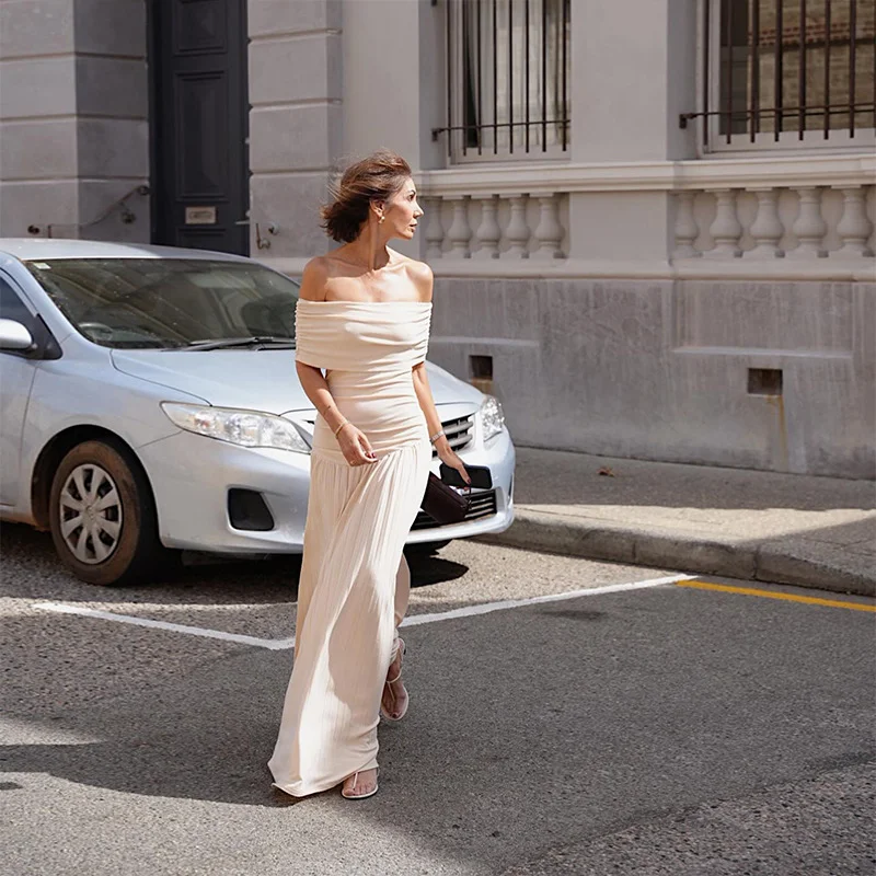 Uveng Uveng Women's Wear 2024 Summer New One-Word Collar Temperament Elegant Sexy Slim Pressure Pleated Strapless Dress