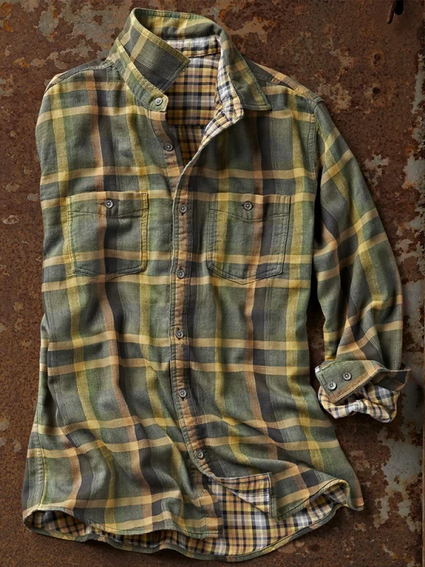 Men's Plaid casual long sleeved shirt