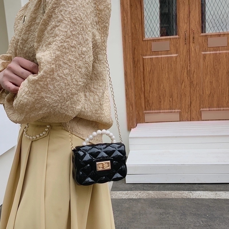 Girl’s Small Pu Leather Solid Color Lingge Cute Pearls Square Lock Clasp Crossbody Bag