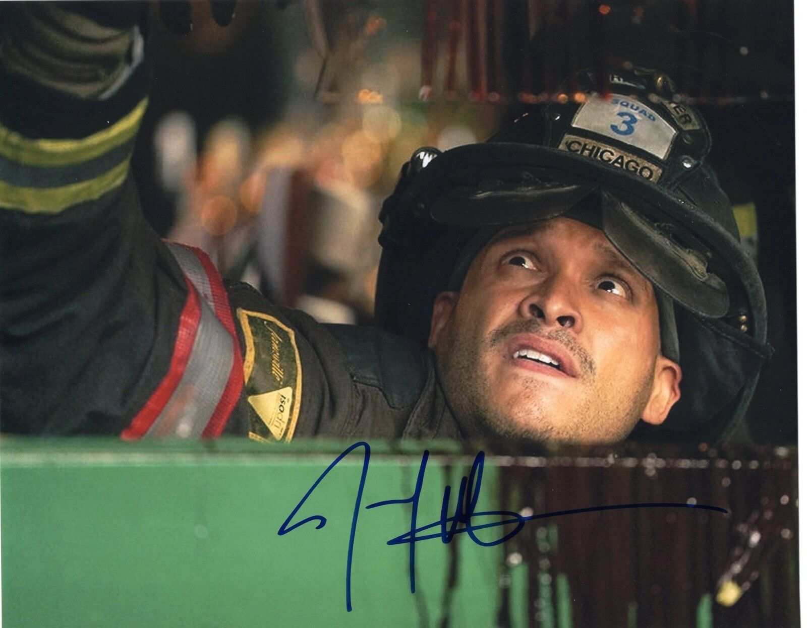 Joe Minoso signed 8x10 Photo Poster painting w/COA Chicago Fire Med P.D. Joe Cruz #5