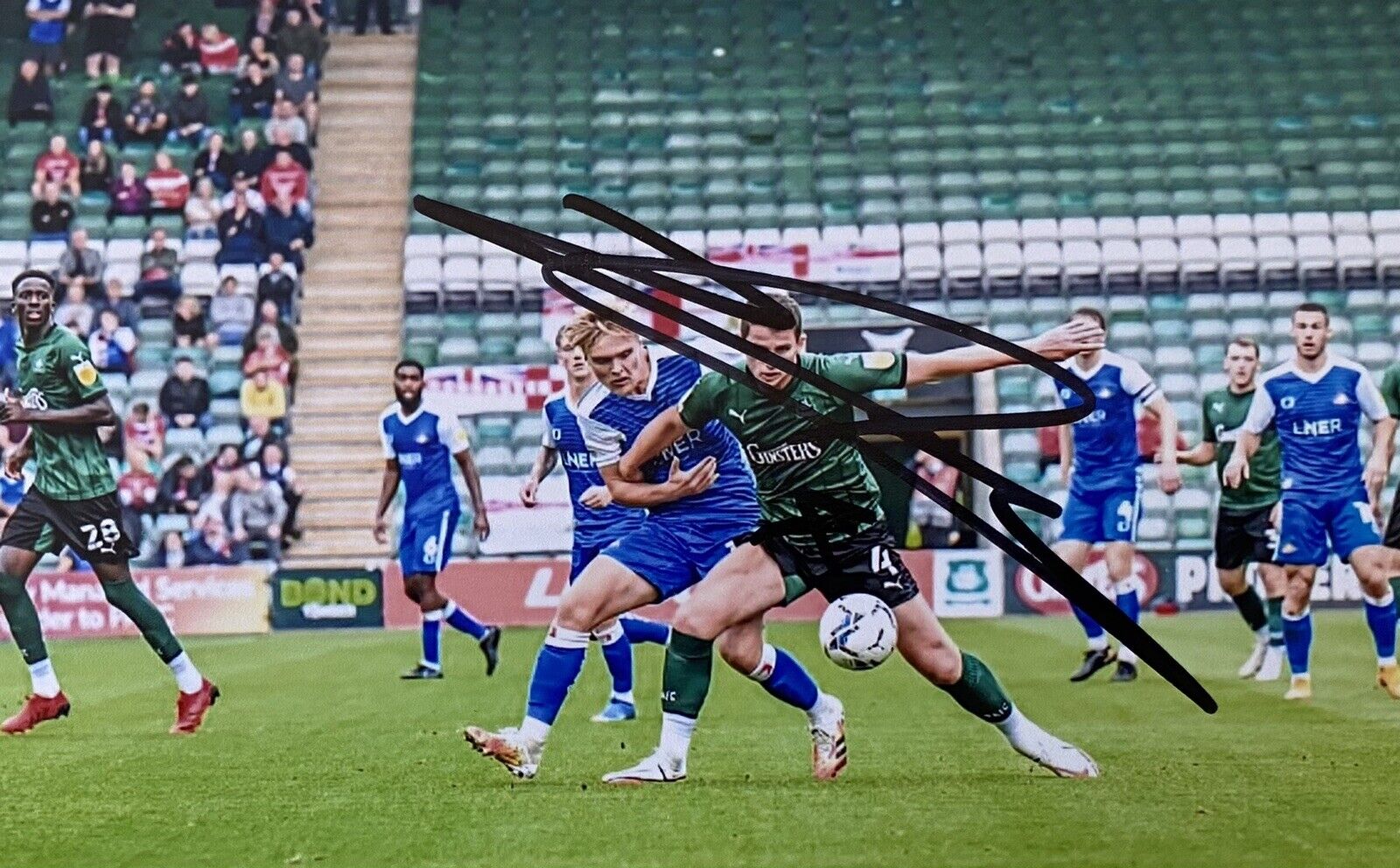 Jordan Houghton Genuine Hand Signed Plymouth Argyle 6X4 Photo Poster painting 2