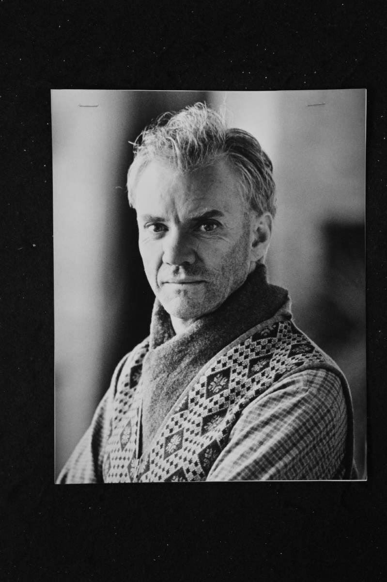 Malcolm Mcdowell - 8x10 Headshot Photo Poster painting w/ Resume - Caligula