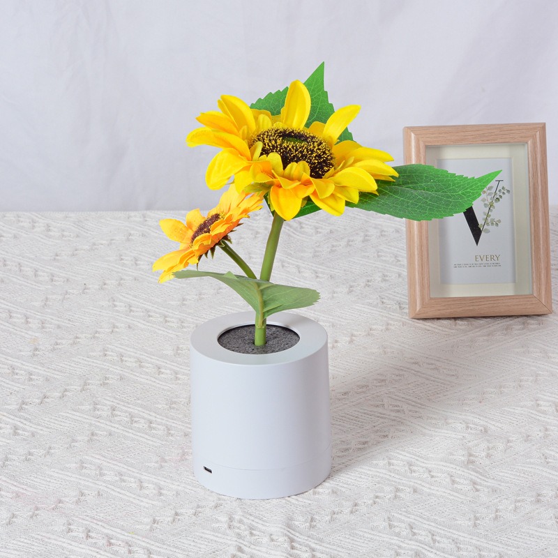 Sunflower Lamp - tree - Codlins