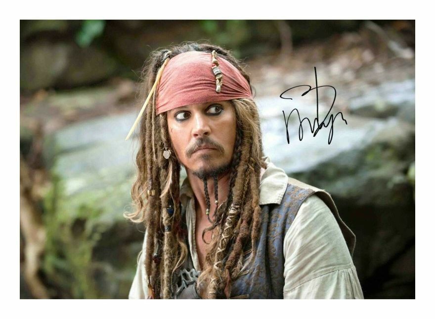 JOHNNY DEPP - PIRATES AUTOGRAPH SIGNED PP Photo Poster painting POSTER