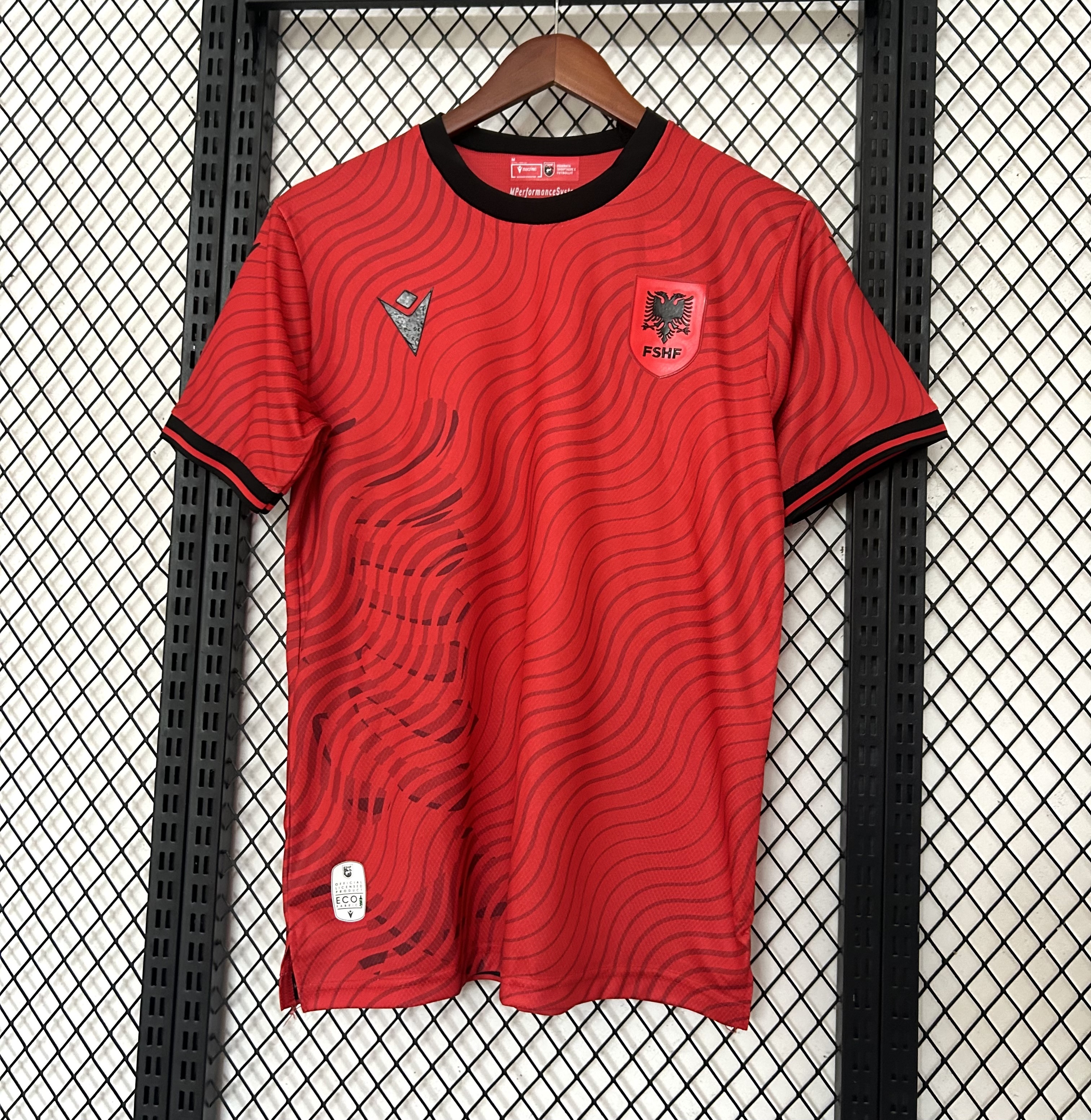 2026/2027-ALB-H-FJ-THQ-B022280