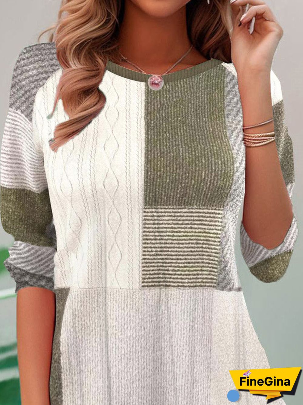 Women's Long Sleeve Scoop Neck Colorblock Plaid Printed Top