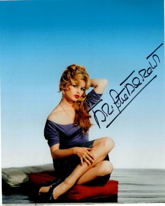 BRIGITTE BARDOT signed autographed 8x10 Photo Poster painting