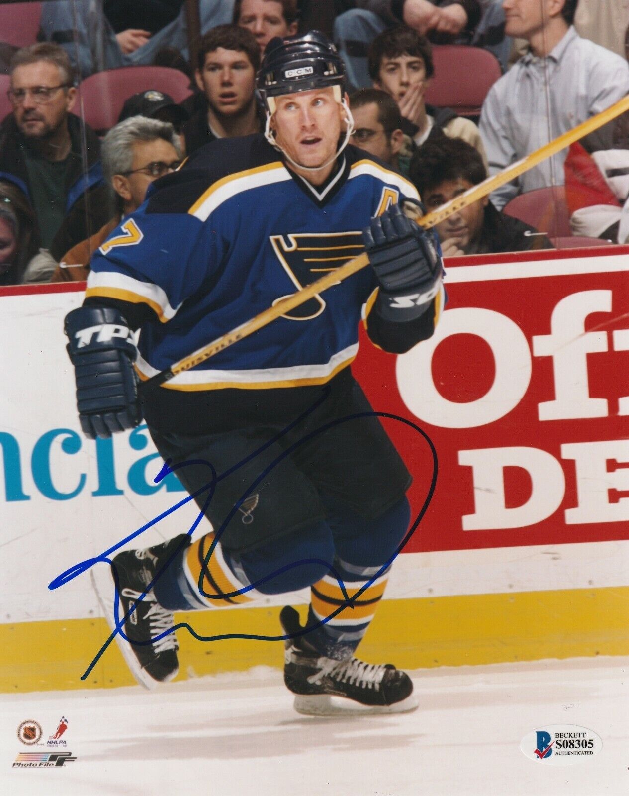 KEITH TKACHUK Signed St. Louis BLUES 8x10 Photo Poster painting with Beckett COA