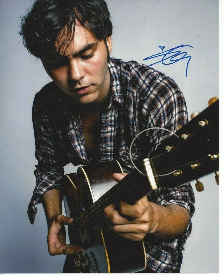 Shakey Graves Autographed 8x10 Dearly DepartedC459