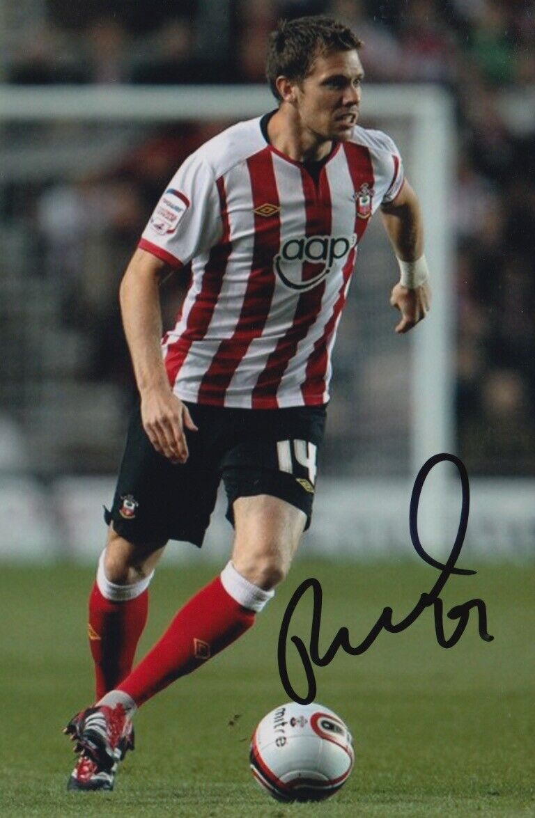 DEAN HAMMOND HAND SIGNED 6X4 Photo Poster painting - FOOTBALL AUTOGRAPH - SOUTHAMPTON 3.