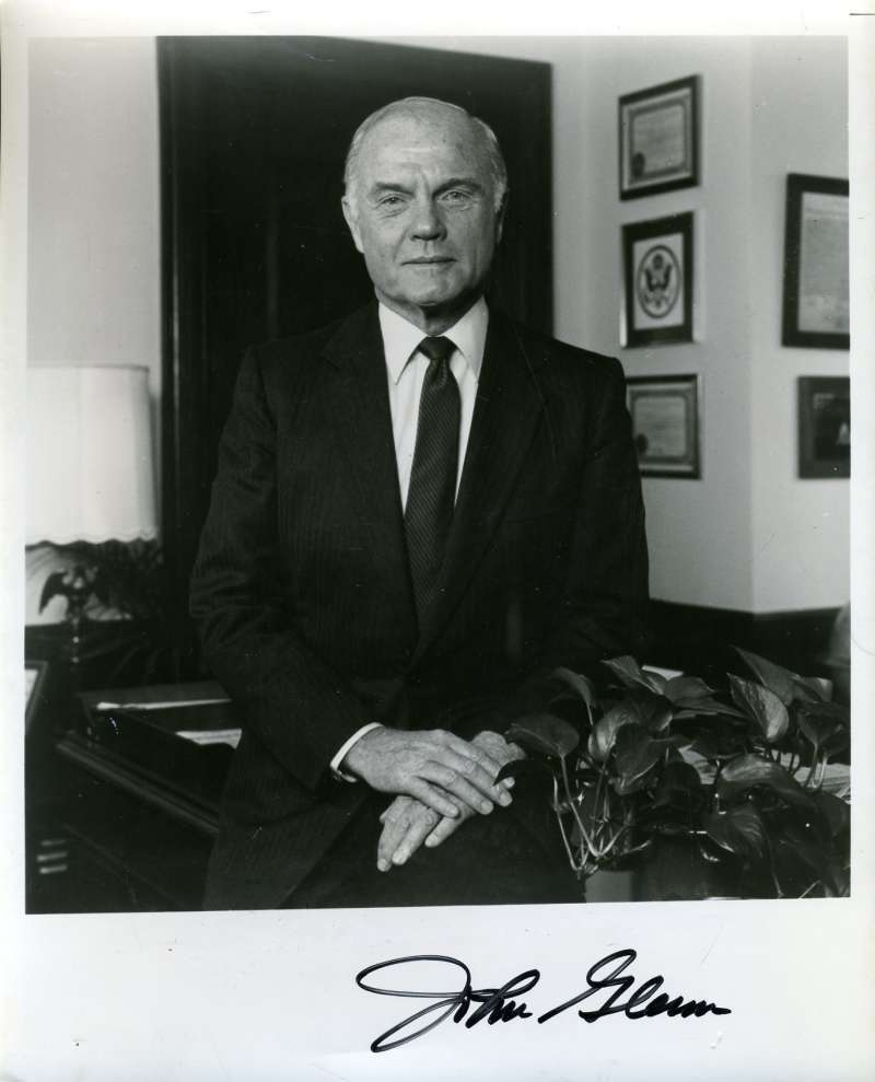 John Glenn Psa Dna Coa Hand Signed 8x10 Photo Poster painting Authentic Autograph