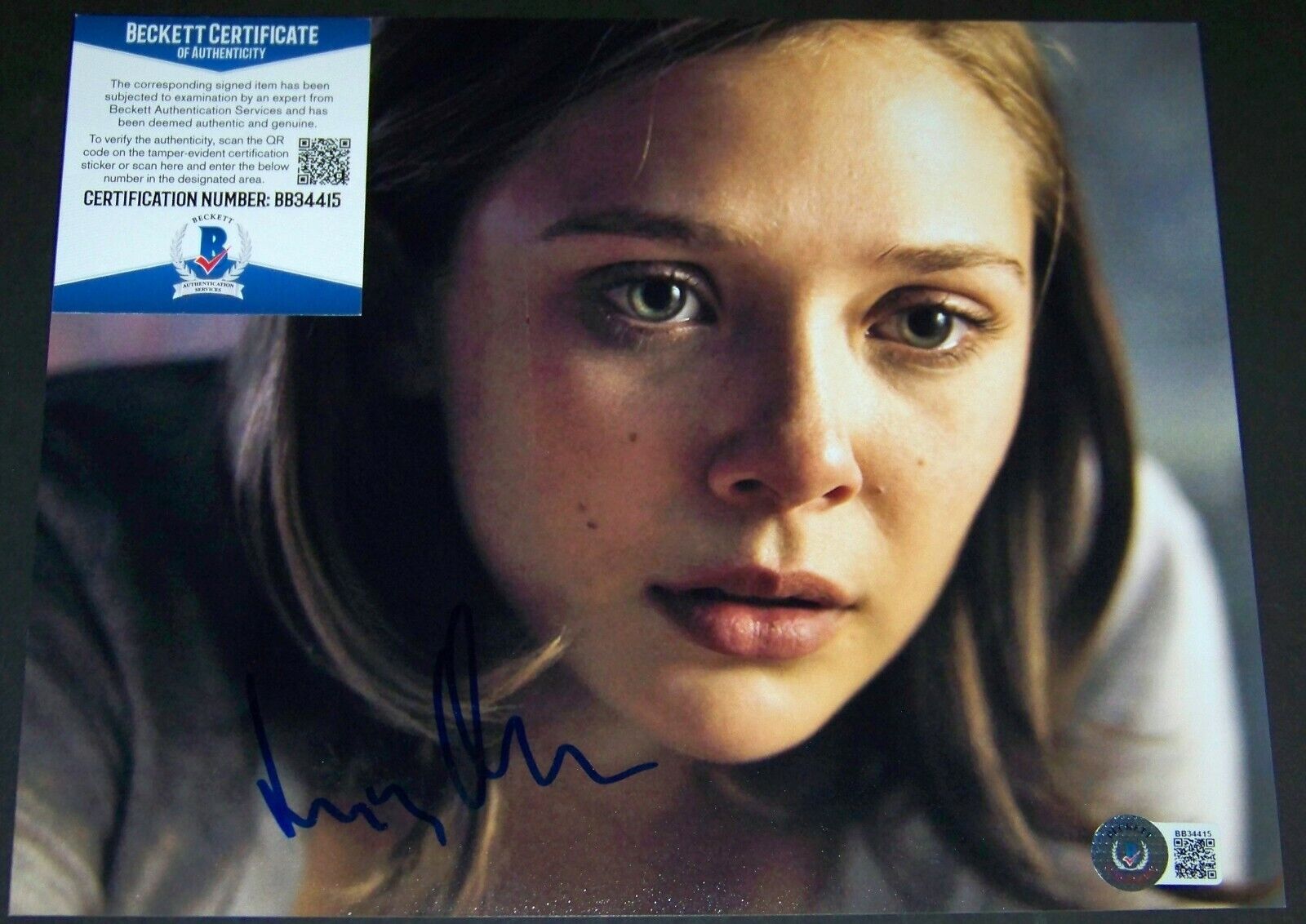 BUY IT NOW SALE! Elizabeth Olsen Signed Autographed 8x10 Photo Poster painting BAS Beckett COA!