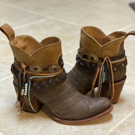Womens Pointed Toe Booties
