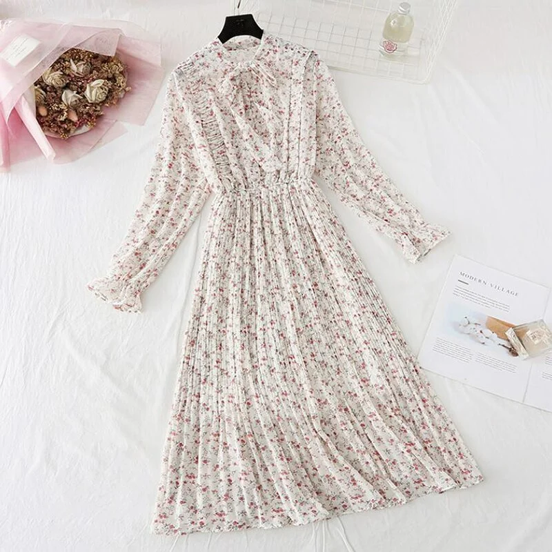 Vintage Women Print Pleated Chiffon Dress 2020 Spring Summer Flare Sleeve Floral Midi dress Female Casual Office Dresses Vestido