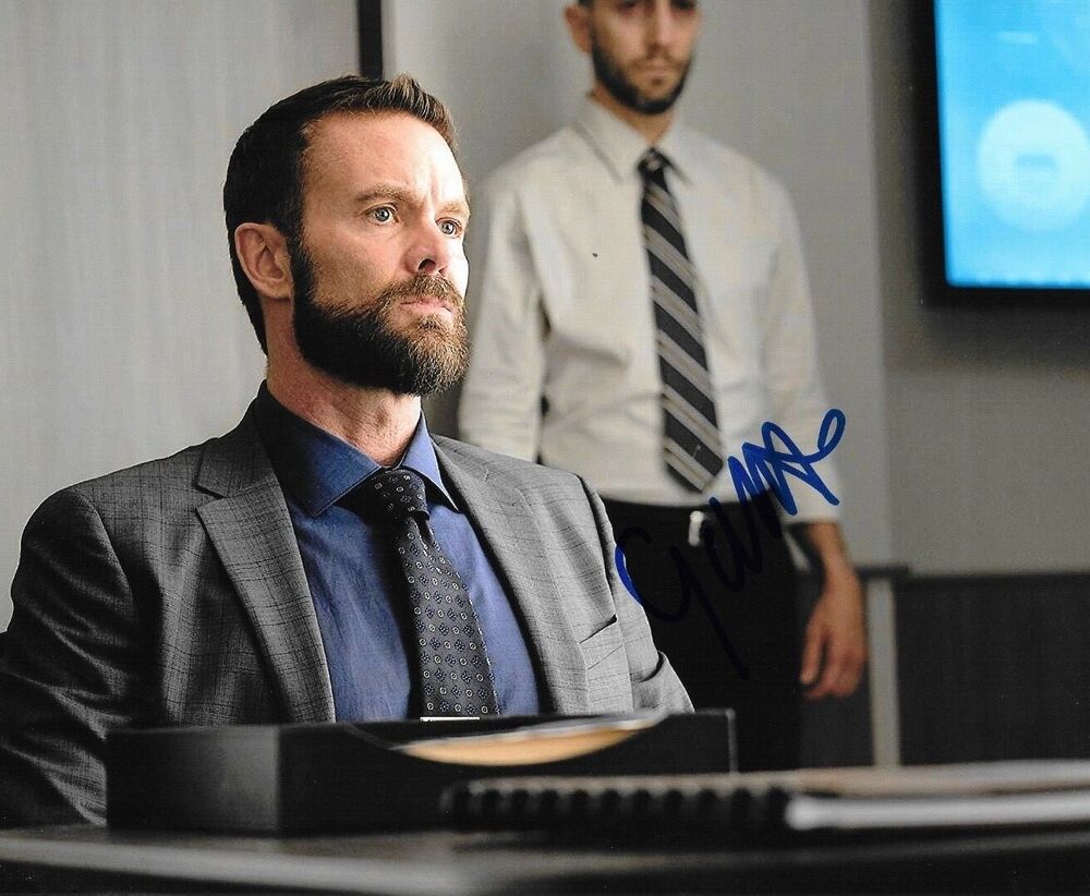 * GARRETT DILLAHUNT * signed autographed 8x10 Photo Poster painting * THE GIFTED * * 1