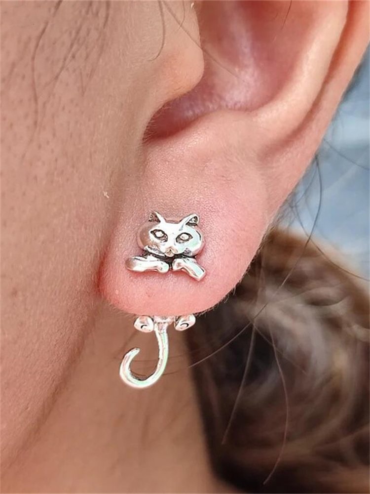 Comstylish Creative Cat Piercing Stud Earrings