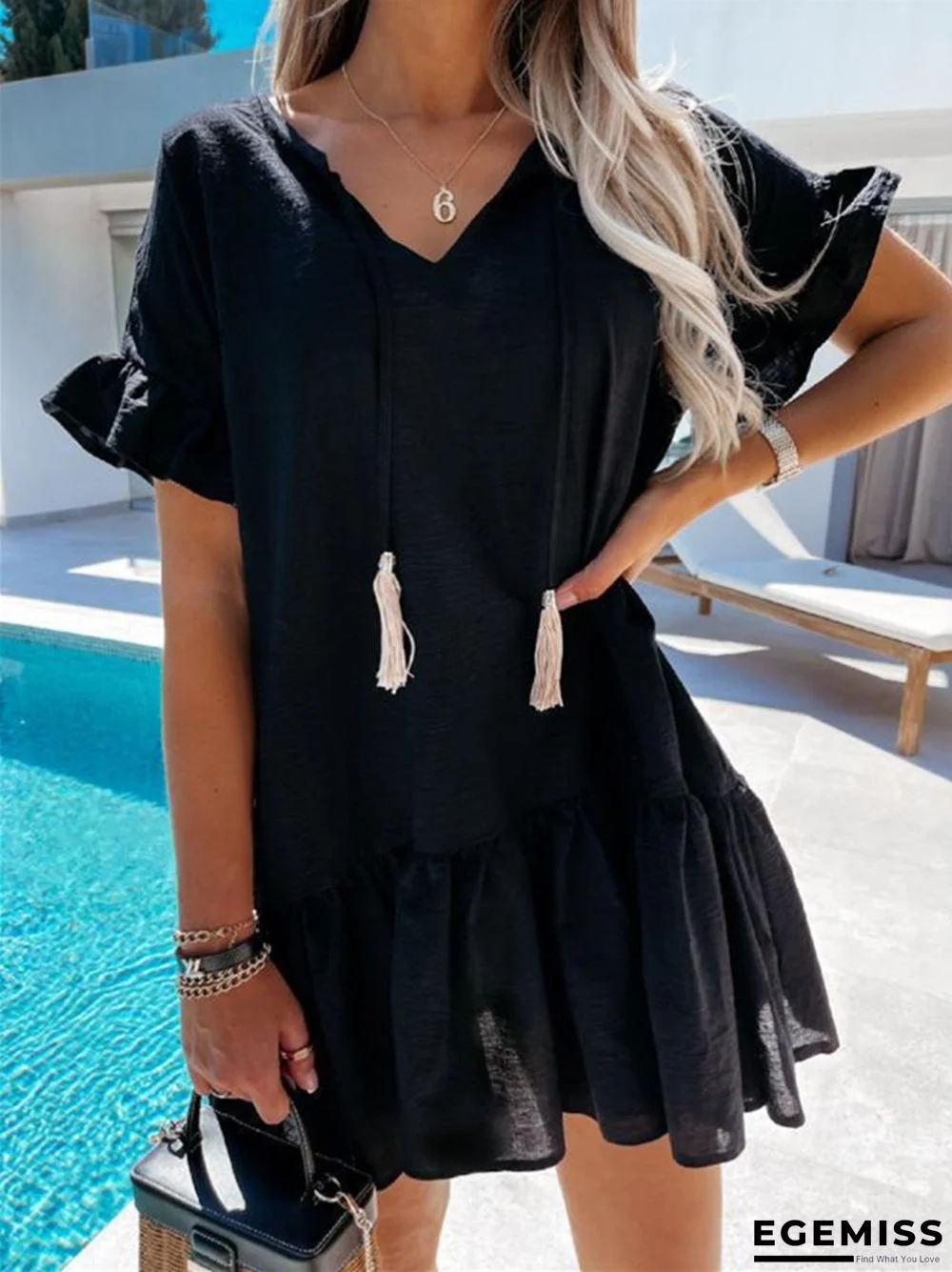 Casual Loose Fashion V-neck Ruffle Sleeve Hanging Beard Pleated Dress Women's White Dresses | EGEMISS