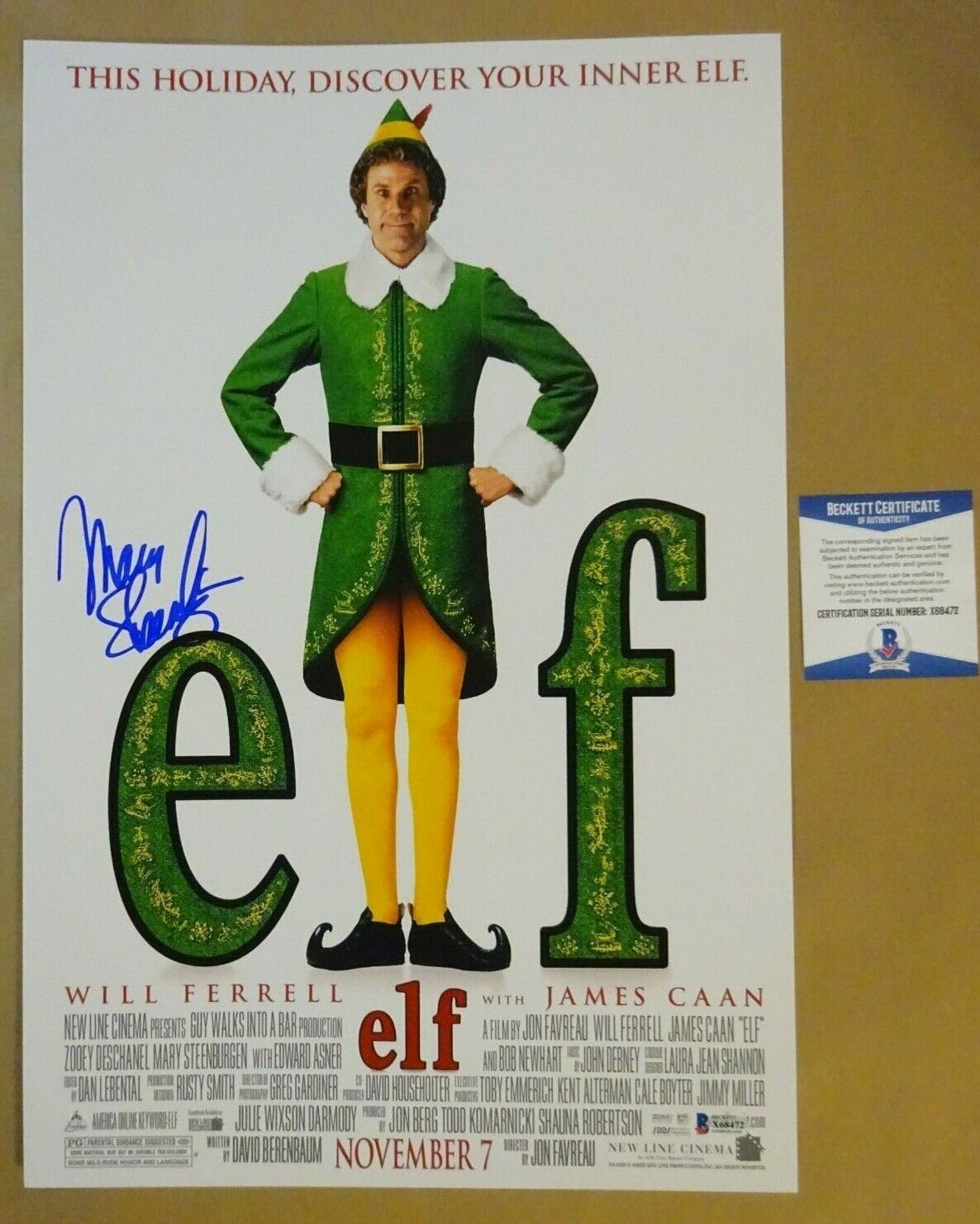 Signed MARY STEENBURGEN Autographed Elf Poster / Photo Poster painting 12x18