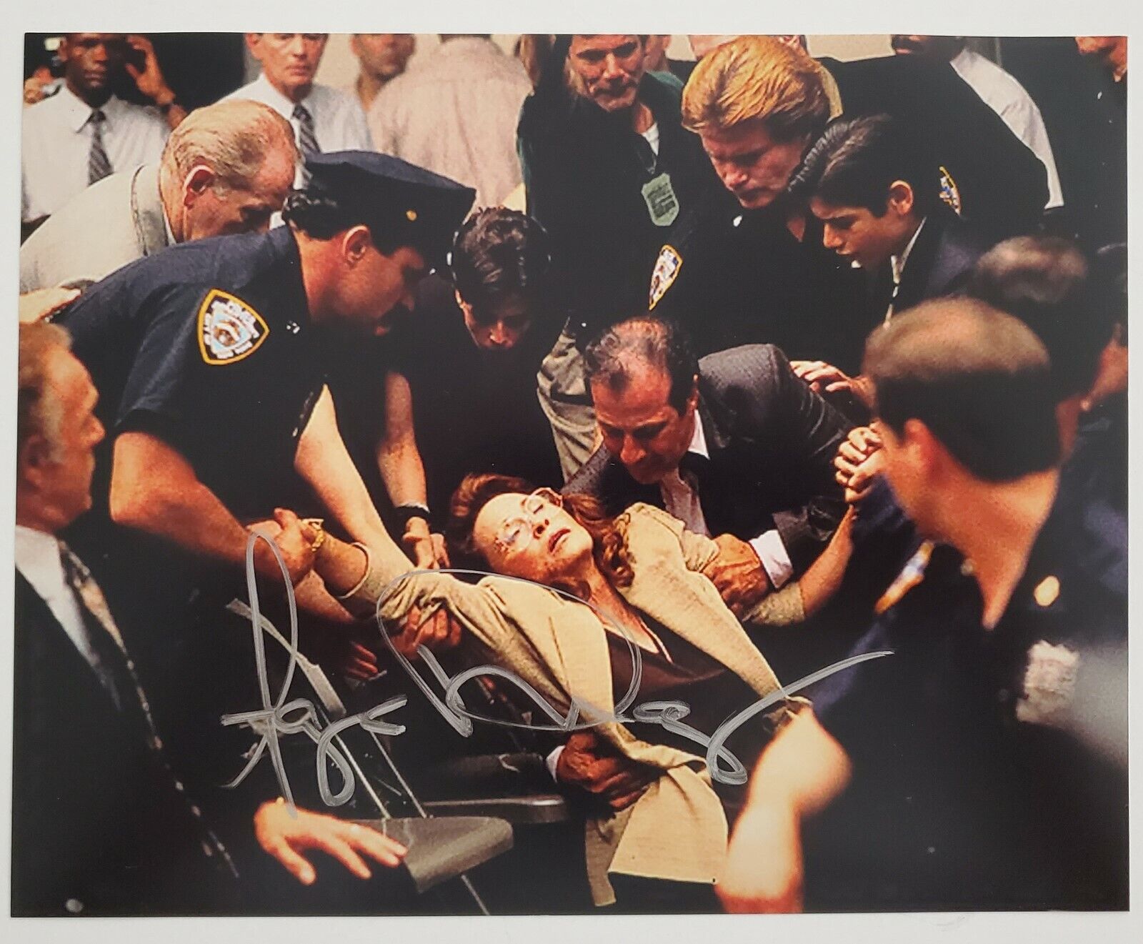 Faye Dunaway Signed The Yards 8x10 Photo Poster painting Actress Chinatown Towering Inferno RAD