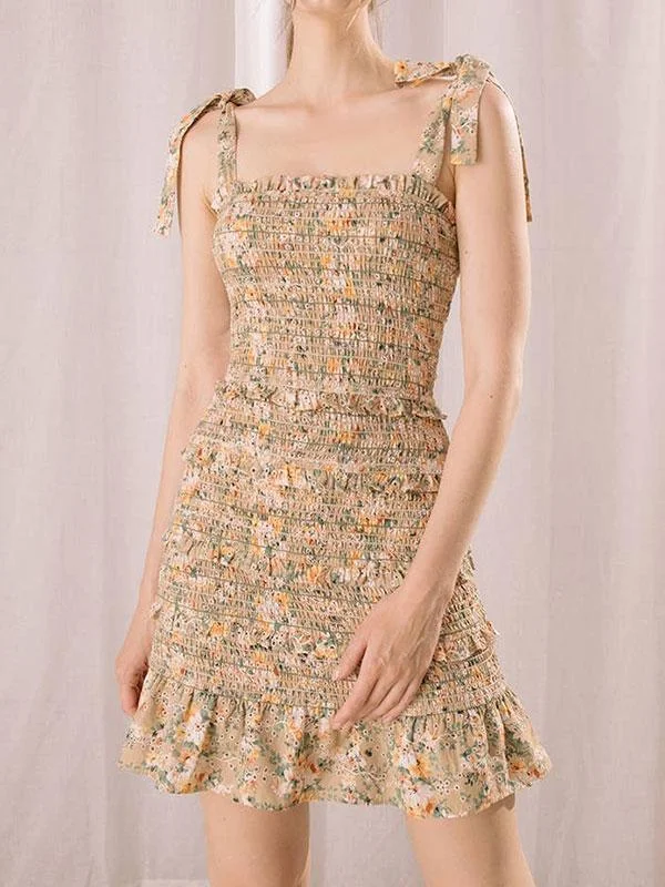 Tie front ruched dress