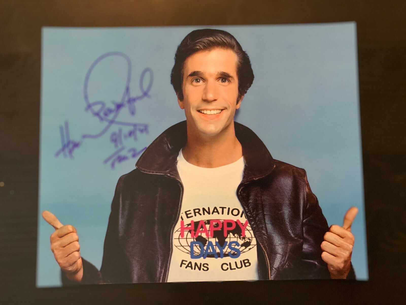 HENRY WINKLER Signed Happy Days Photo Poster painting Fonzie Autograph 8x10 Photo Poster paintinggraph